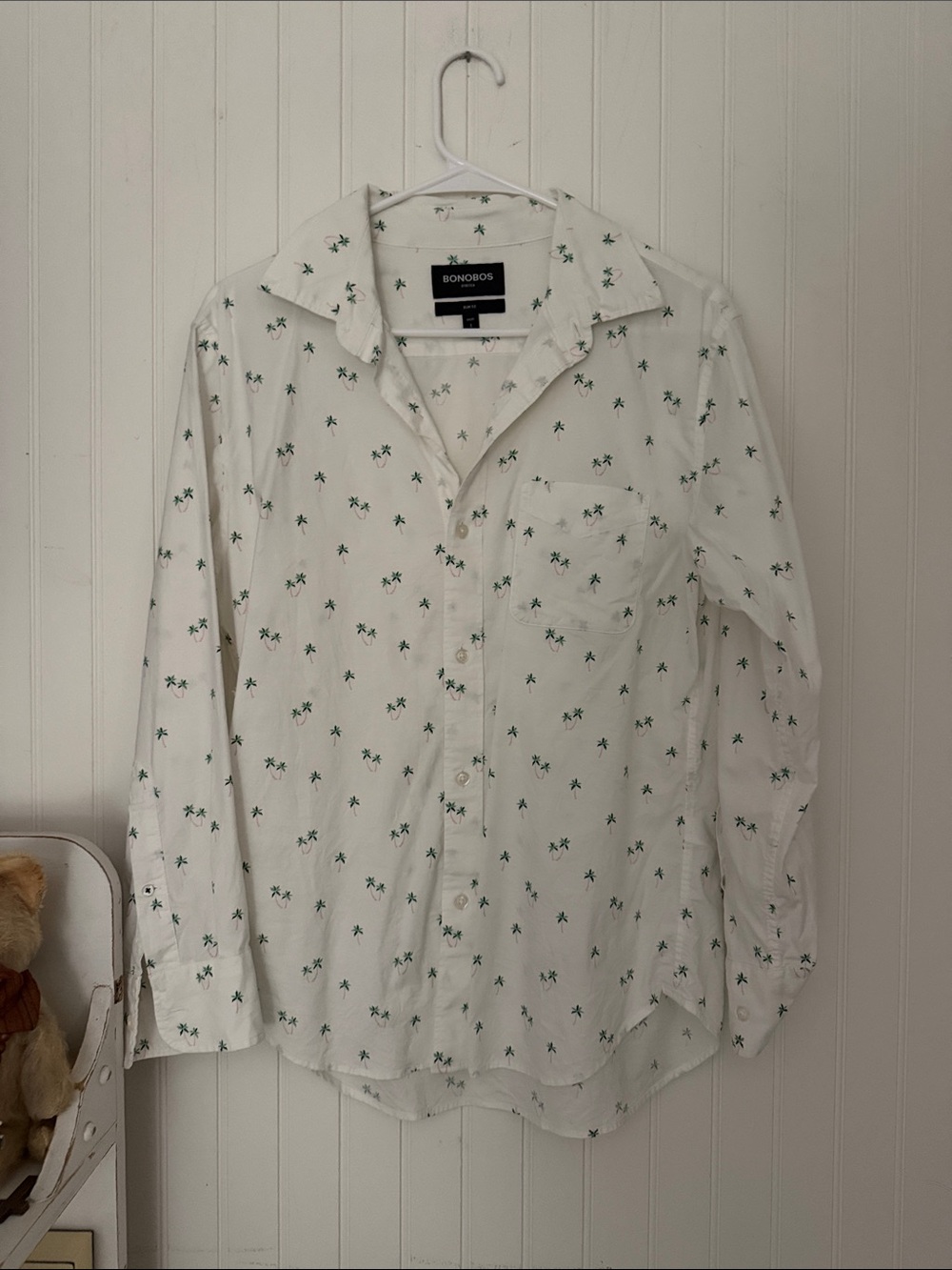 Small womens Bonobos White Button-Down Shirt with Green Palm Motif